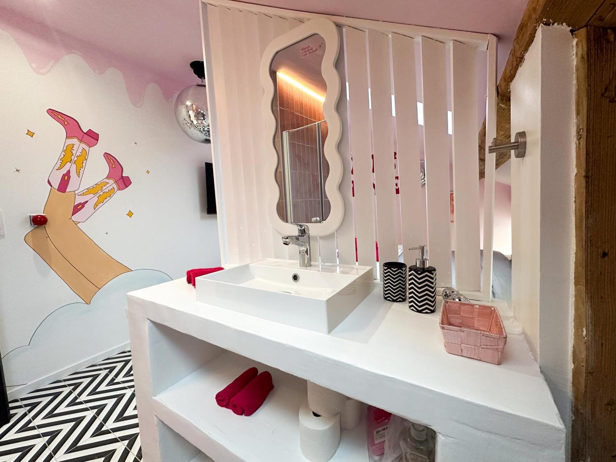 Chambre Disco Paradisio 셀레스탓 외부 사진